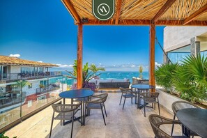 Condo, 1 King Bed, Pool Access, Beach View (Nomada 5C) | Outdoor dining