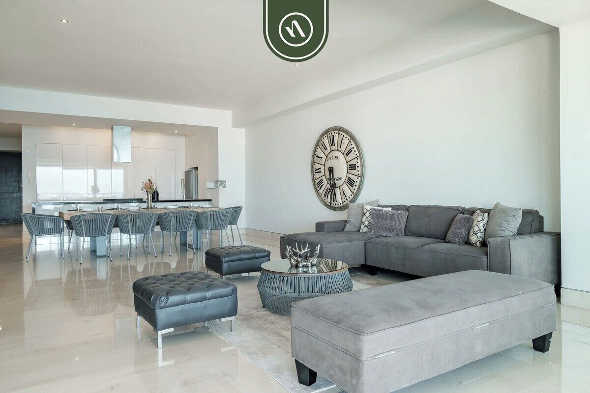 Condo, Multiple Beds, Balcony, Ocean View (Paramount Bay PH 5) | Living area