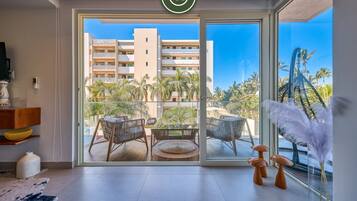 Apartment, Multiple Beds, Kitchen, Ocean View (Pavilion Bucerias 205) | Interior