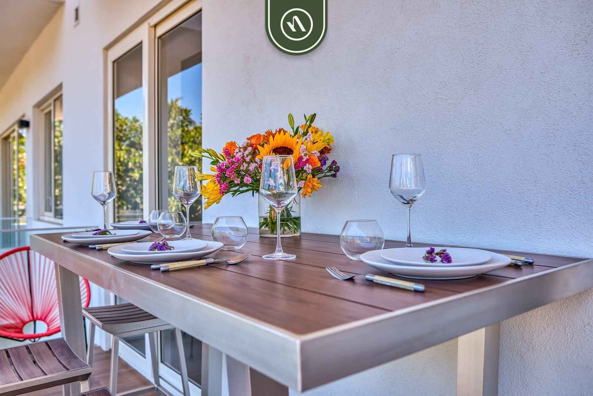 Departamento, varias camas, cocina, vista al océano (Pavilion Bucerias 205) | Restaurantes