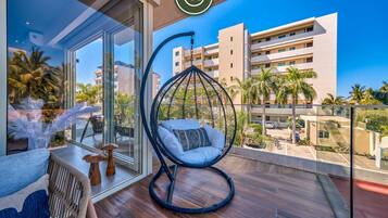 Apartment, Multiple Beds, Kitchen, Ocean View (Pavilion Bucerias 205) | Terrace/patio