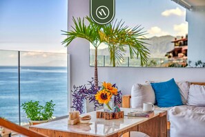 Appartement, plusieurs lits, cuisine, vue océan (Orchid 3E) | Intérieur