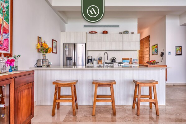 Apartment, Multiple Beds, Kitchen, Ocean View (Orchid 3E) | Private kitchen