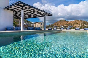 Pool - New 1BR Condo Near Marina and Downtown - Pool (Cabo San Lucas)