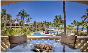 Outdoor dining - Las Mañanitas LM C209 (San José del Cabo)