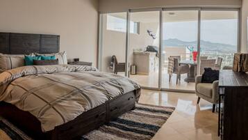 Apartment, Multiple Beds, Balcony, Ocean View (Cascadas de Pedregal Cascadas 711) | 3 bedrooms, individually decorated, individually furnished, bed sheets