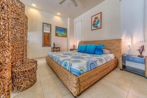 Studio Suite, 1 King Bed, Hot Tub, Ocean View (V177 303) | 1 bedroom, individually decorated, individually furnished - Chic Studio -rooftop Pool - Ocean View - King Bed (Puerto Vallarta)