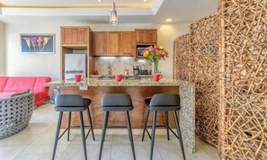 Estudio, 1 cama King size, cocina, vista al océano (V177 303) | Interior