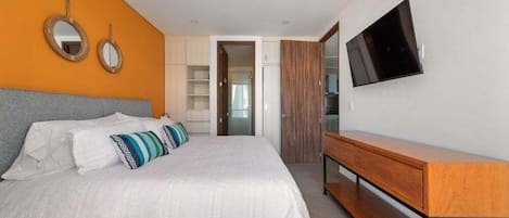 Condo, 1 King Bed with Sofa bed, Pool Access, Beach View (505 Torre Ambar)