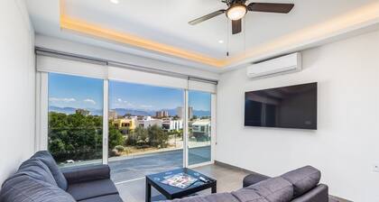 Believe Condo Flamingos Believe 302