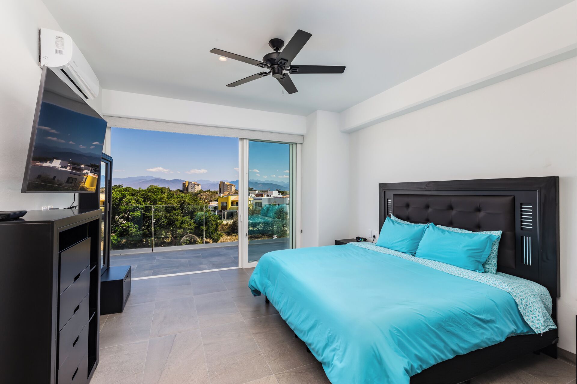 Leilighet, flere senger, kjøkken, bassengutsikt (Believe Condo Flamingos Believe 302) | 3 soverom, individuelt dekorert, individuelt innredet og sengetøy