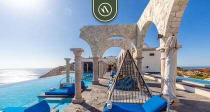 Villa With Private Pool & Patio in Cabo