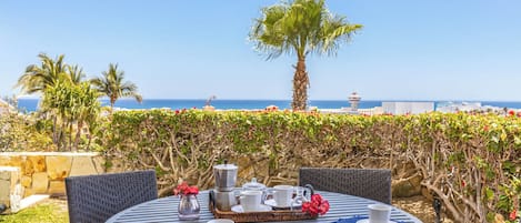 Apartment, Multiple Beds, Patio, Ocean View (Alegranza 101) | Outdoor dining