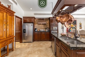 Villa, Multiple Beds, Pool Access, Ocean View (Hacienda Encantada Villa 2517) | Private kitchen