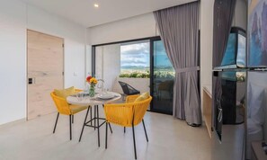 Studio, 1 King Bed, Balcony, City View (605 Tower 302) | Dining - Amazing Studio - Terrace Overlooking the Marina (Cabo San Lucas)