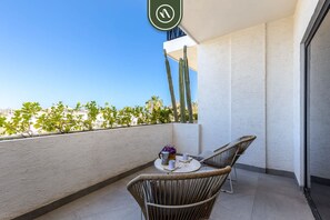 Estudio, 1 cama de matrimonio grande, balcón (605 Tower 102) | Vistas desde la habitación