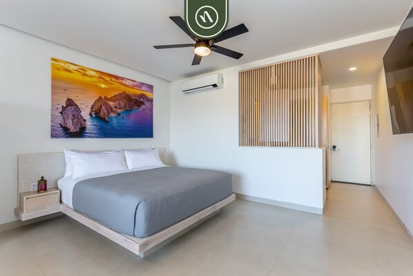 Studio, 1 King Bed, Balcony (605 Tower 102) | 1 bedroom, individually decorated, individually furnished, bed sheets
