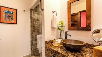 Condo, Multiple Beds, Patio, Ocean View (Hacienda Encantada 1706) | Bathroom | Towels