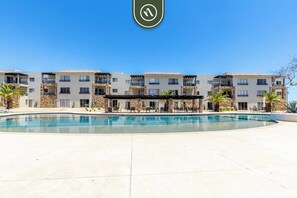 Pool - Chic 2BR House - Pedregal - Private Rooftop - Pool (Cabo San Lucas)