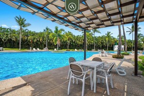 Pool - Stylish 2 BR Condo - Pools - Golf - Membership (Nuevo Nayarit)