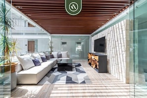 Apartment, 1 King Bed with Sofa bed, Kitchen, Beach View (Avida 616 Casa Magnífica) | Lobby