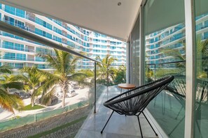 Terrace/patio - Beachfront Duplex With Multiple Pools - Beachclub (Nuevo Nayarit)