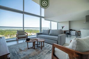 Lägenhet - flera sängar - kök - havsutsikt (Maritima Playa 9R) | Vardagsrum | 42-tums platt-tv med digitalkanaler