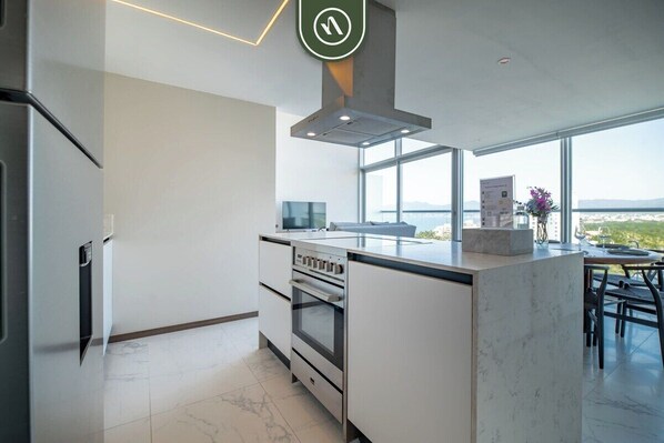 Condo, Multiple Beds, Pool Access, Ocean View (Maritima Playa 9R) | Private kitchen