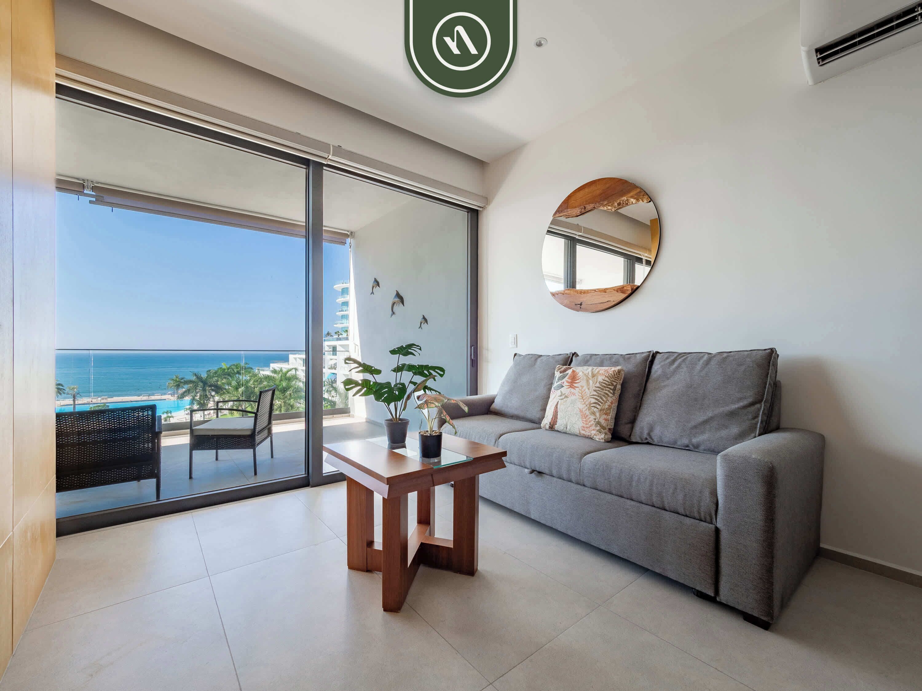 Appartement, 1 très grand lit et 1 canapé-lit, cuisine, vue océan (Aria Ocean T3 603) | Coin séjour | Télévision à écran plat de 42 pouces avec chaînes numériques