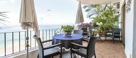 Condo, Multiple Beds, Pool Access, Ocean View (610 Vista del Sol) | Outdoor dining