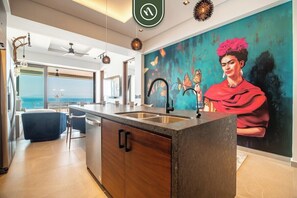 Condo, Multiple Beds, Pool Access, Ocean View (Las Verandas 503) | Interior