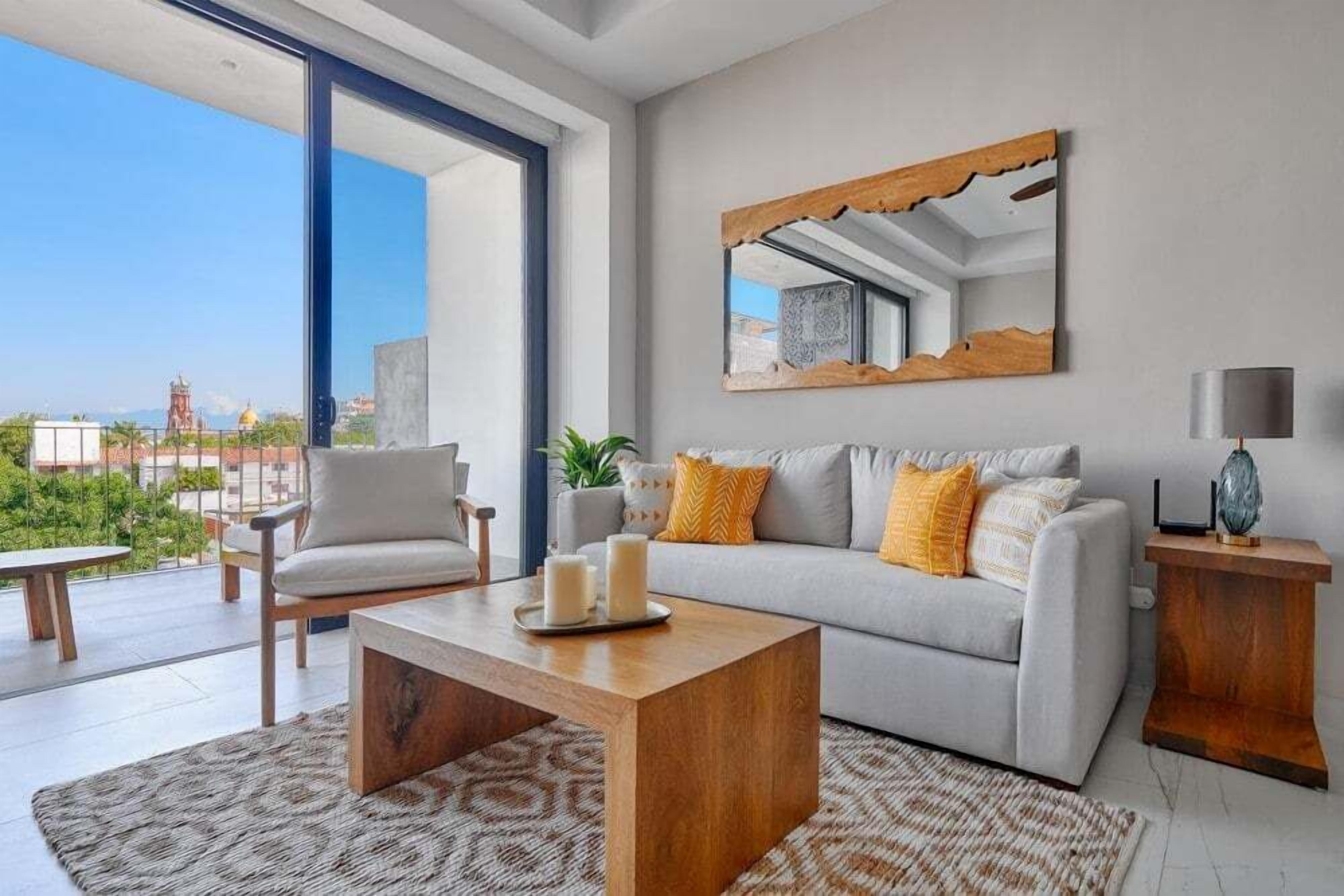 Condo, 2 grands lits, baignoire à jets, vue sur l’océan (Madero 320 306) | Aire de séjour