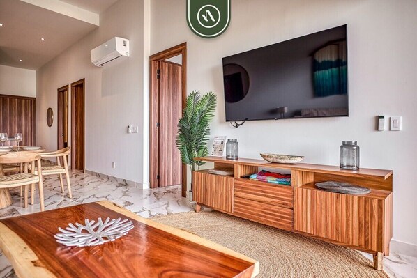 Departamento, varias camas, balcón, vista al océano (DToscana PH02 - Torre Sienna) | Interior
