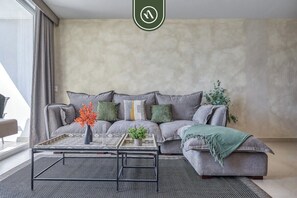 Apartment, Multiple Beds, Balcony, Beach View (Ki Green T200 C304) | Living area