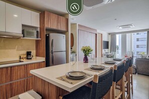 Apartment, Multiple Beds, Balcony, Beach View (Ki Green T200 C304) | Private kitchen
