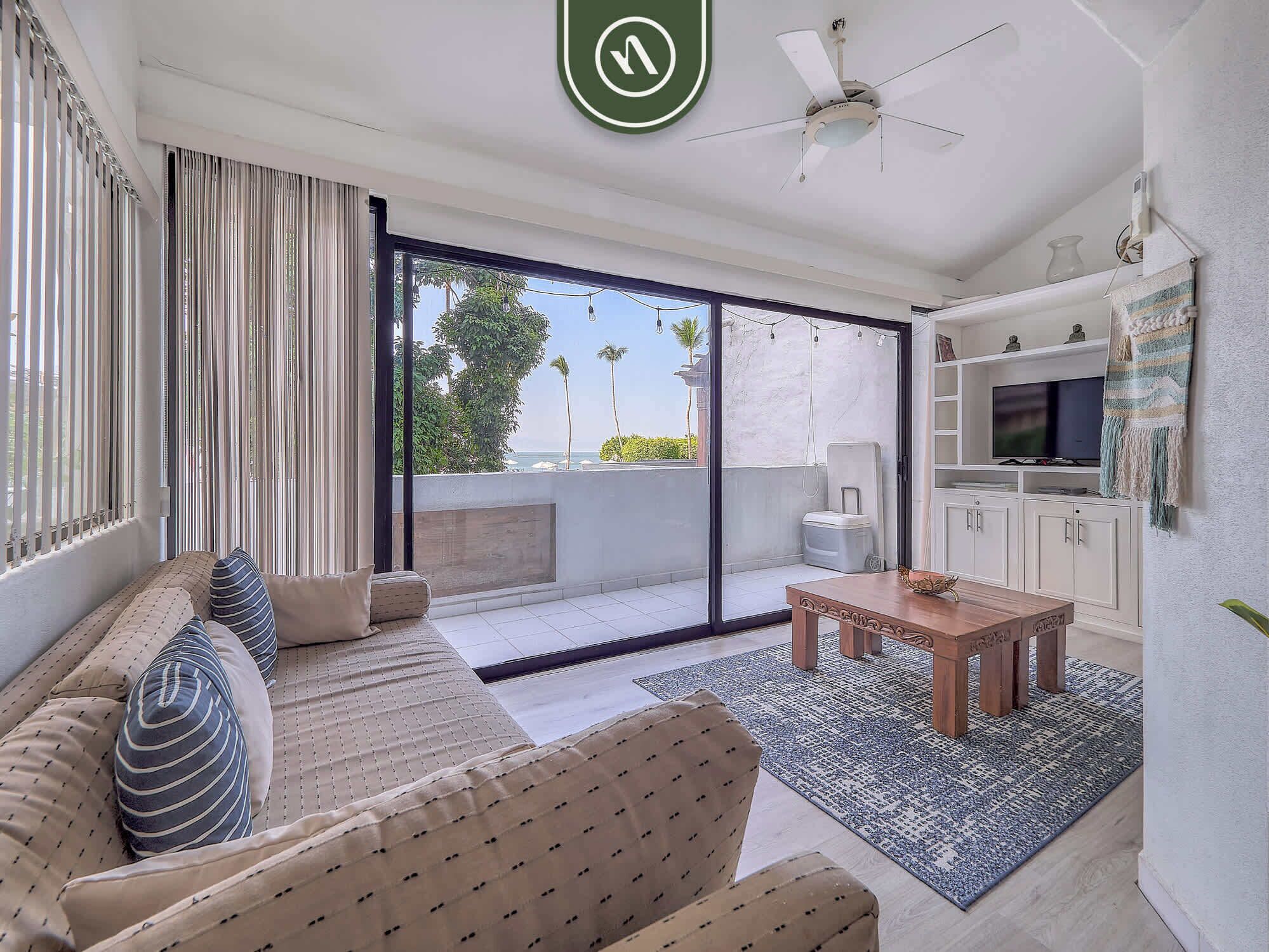 Apartment, Berbilang Katil, Kitchen, Ocean View (Vamar T1 121) | Ruang tamu | 42 inci televisyen skrin rata dengan digital 