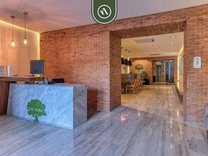 Lobby - Elegant 2 BR Condo With Amazing Rooftop Pool (Puerto Vallarta)