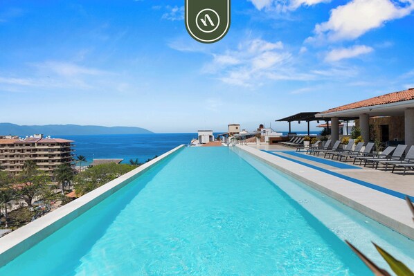 Pool - Elegant 2 BR Condo With Amazing Rooftop Pool (Puerto Vallarta)