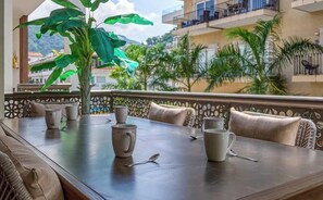 Condo, Multiple Beds, Pool Access, Ocean View (Urban II 304) | Outdoor dining