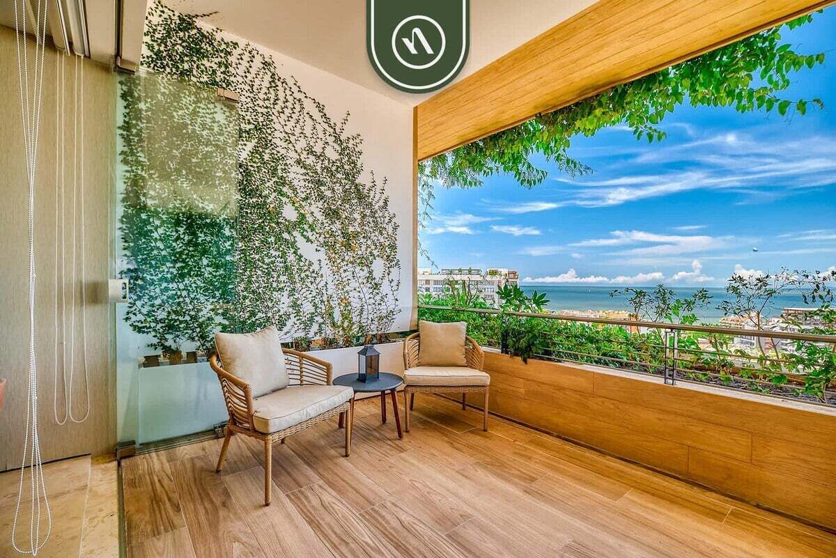 Apartemen, 1 Tempat Tidur King dengan tempat tidur Sofa, hot tub, pemandangan samudra (Soho PV 705) | Interior