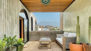 Departamento, 1 cama King size, cocina, vista a la ciudad (Privada de FD 3B U2) | Terraza o patio