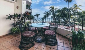 Condo, Multiple Beds, Pool Access, Ocean View (206-VistadelSol) | Outdoor dining