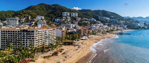 Beach nearby - Ocean View 2Br Condo-balcony-beach-pool - 206 (Puerto Vallarta)