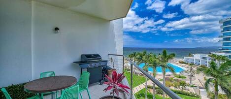 Condo, Multiple Beds, Balcony, Ocean View (Aria Ocean T1 515) | Outdoor dining