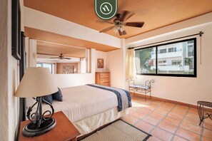 Departamento, varias camas, cocina, vista al océano (OBS 308 - 608) | 2 habitaciones, decoración personalizada y muebles diferentes 