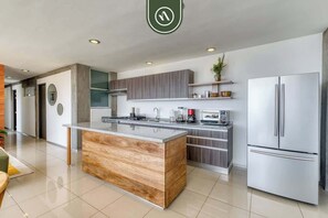 獨棟房屋, 多張床, 廚房, 城市景觀 (Condominio Olimpo A2) | 私人廚房 | 咖啡機/沖茶器、餐桌