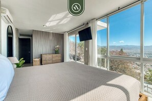 Condo, Multiple Beds, Balcony, City View (Condominio Olimpo A2) | 3 bedrooms, individually decorated, individually furnished, bed sheets - 3 BR Condo - Panoramic Views - 5 Min to Downtown (Oaxaca)