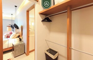 Appartement, 1 très grand lit, cuisine, vue plage (V Estrella - 104)