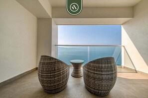 Condo, 1 King Bed with Sofa bed, Pool Access, Ocean View (Harbor 2602) | Interior