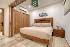 Condo, 1 King Bed with Sofa bed, Pool Access, Ocean View (Harbor 2602) | 1 bedroom, individually decorated, individually furnished, bed sheets